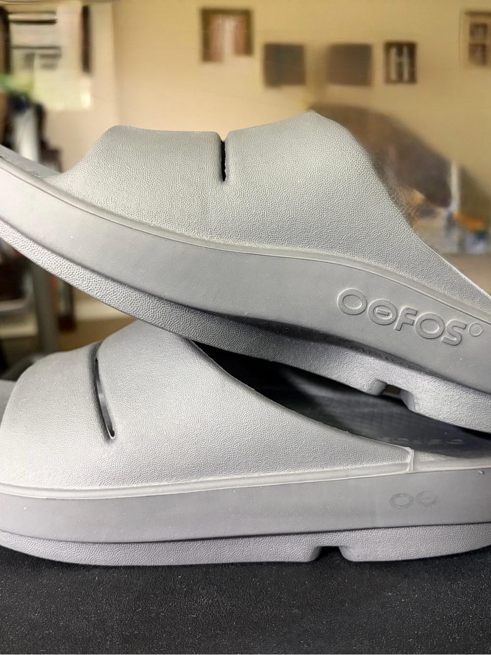 OOFOS Men’s or Women’s Recovery Slide Sandals - Gray Men’s 9, Women’s 11, EU 42